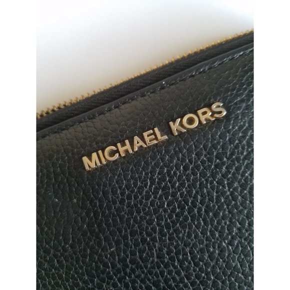 Michael Kors Large Smartphone Wristlet Leather Zip-Around Wallet - Picture 2 of 15